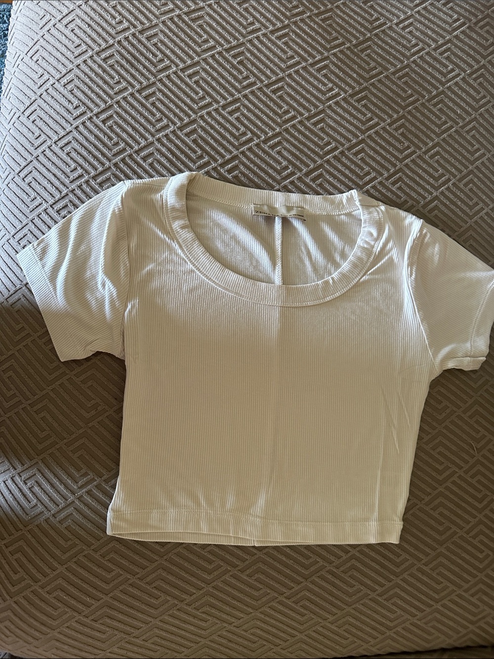 Zenana Outfitters White Ribbed Scoop Neck Tank Top